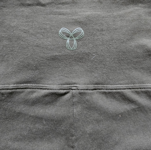 Tna Chill Atmosphere High Rise Ankle Legging Raw Hem Olive green XS - Picture 5 of 6